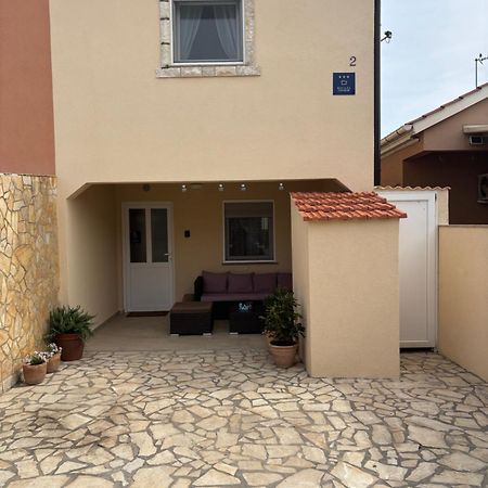 Holiday House Matej Vir Zewnętrze zdjęcie