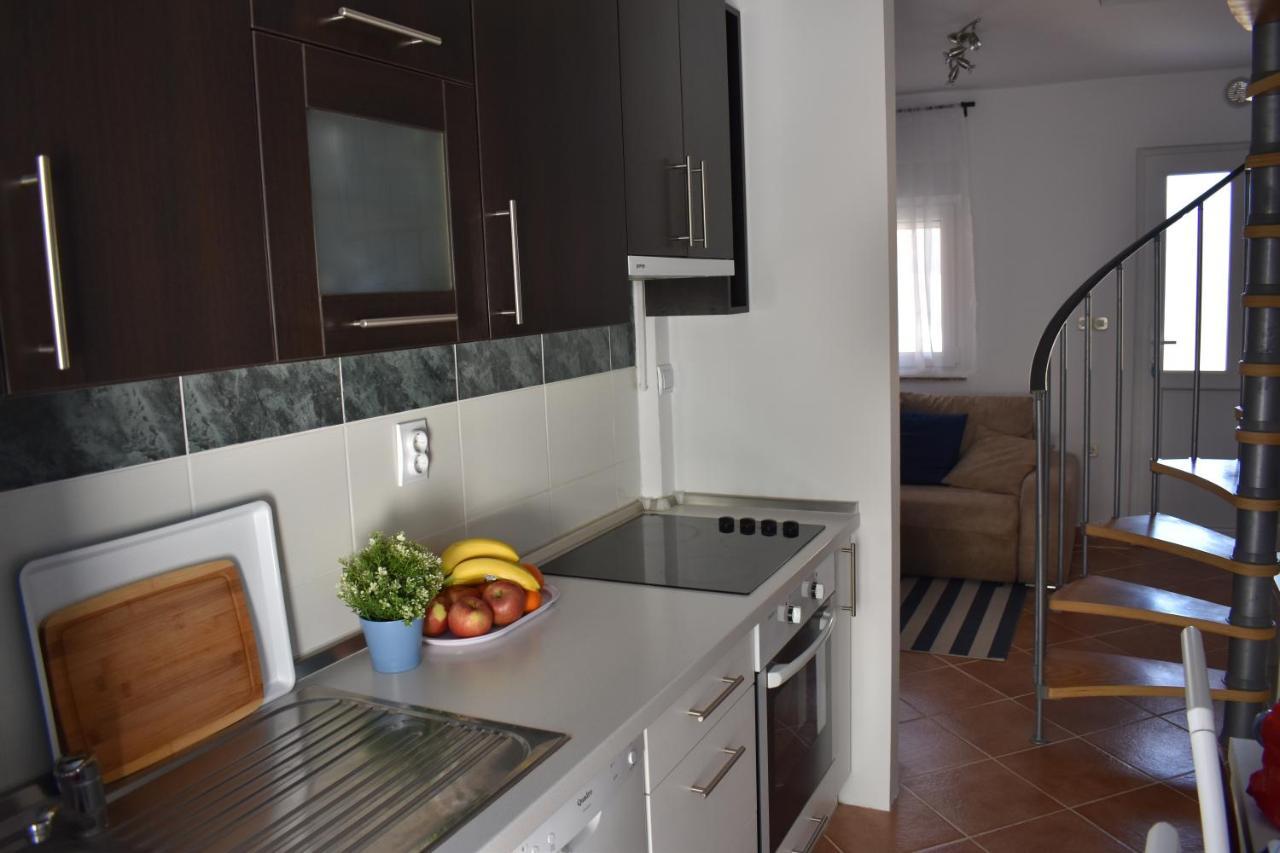 Holiday House Matej Vir Zewnętrze zdjęcie