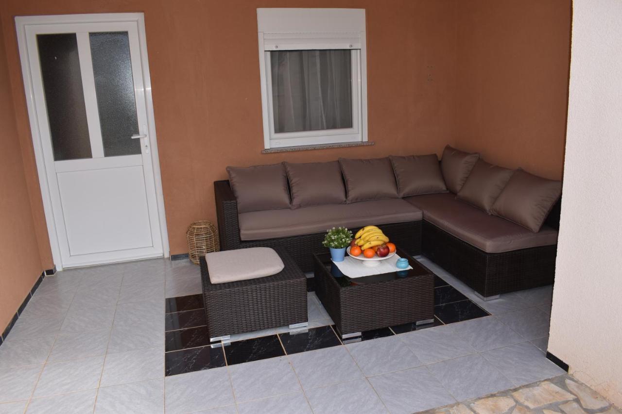 Holiday House Matej Vir Zewnętrze zdjęcie
